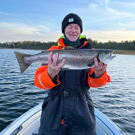 Loma-asunnot Holmstroems Eckero