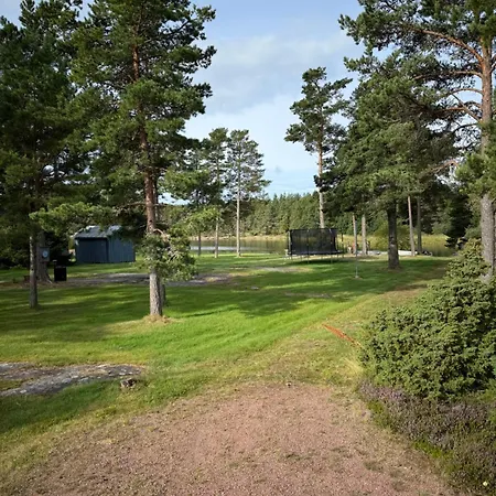 Holmstroems Loma-asunnot