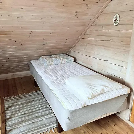 Holmstroems * Eckero